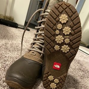 north face snow boots